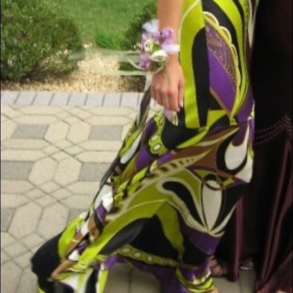 Cache Formal Gown - Picture 2 of 8